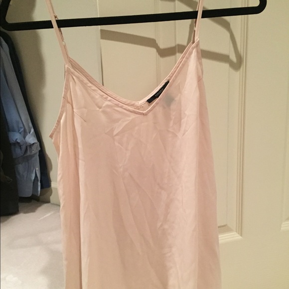 Cream tank - Picture 2 of 3